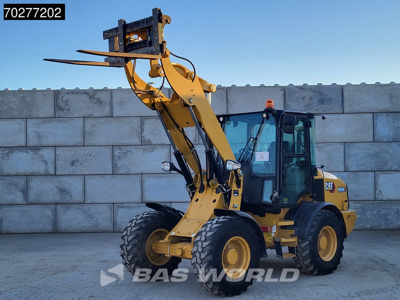 Caterpillar 908 M EPA - Колесен товарач: снимка 5 Caterpillar 908 M EPA - Колесен товарач: снимка 5