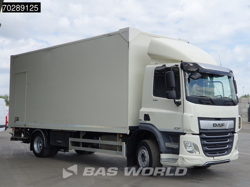 DAF CF 230 4X2 2000kg Ladebordwand Automatic 3 seats ACC Euro 6 - Камион фургон: снимка 2 DAF CF 230 4X2 2000kg Ladebordwand Automatic 3 seats ACC Euro 6 - Камион фургон: снимка 2