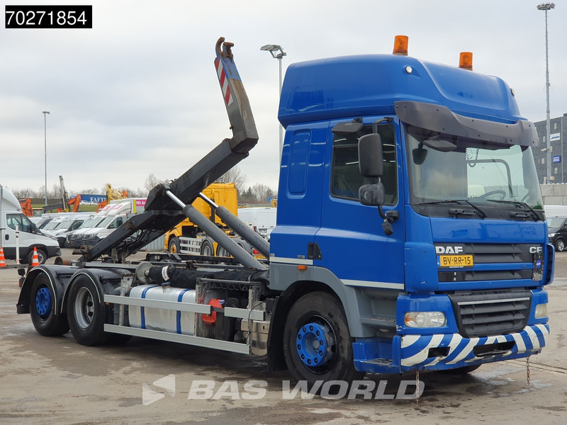 DAF CF85.360 6X2 VDL hooklift ADR Liftachse Euro 5 - Мултилифт с кука камион: снимка 3 DAF CF85.360 6X2 VDL hooklift ADR Liftachse Euro 5 - Мултилифт с кука камион: снимка 3