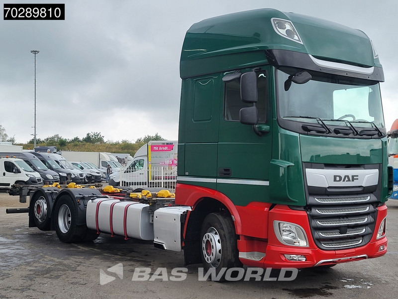 DAF XF 480 6X2 Retarder BDF Lift-Axle Automatic Navi ACC Euro 6 - Контейнеровоз/ Сменна каросерия камион: снимка 3 DAF XF 480 6X2 Retarder BDF Lift-Axle Automatic Navi ACC Euro 6 - Контейнеровоз/ Сменна каросерия камион: снимка 3