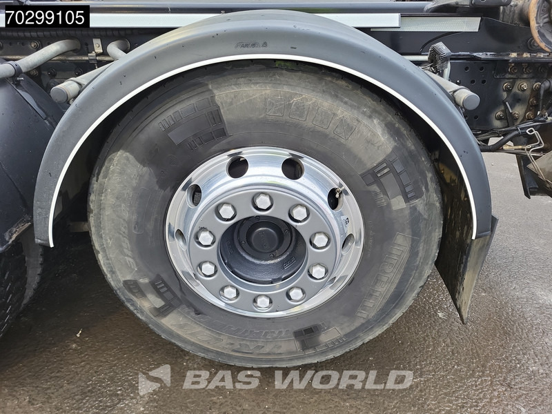 Мултилифт с кука камион DAF XG 530 6X2 HIAB Multilift ULT21S61-WMITF Lift + Steering Axle Retarder Automatic Euro 6: снимка 15