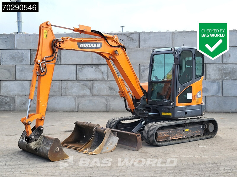 Doosan DX63-3 - Мини багер: снимка 1 Doosan DX63-3 - Мини багер: снимка 1
