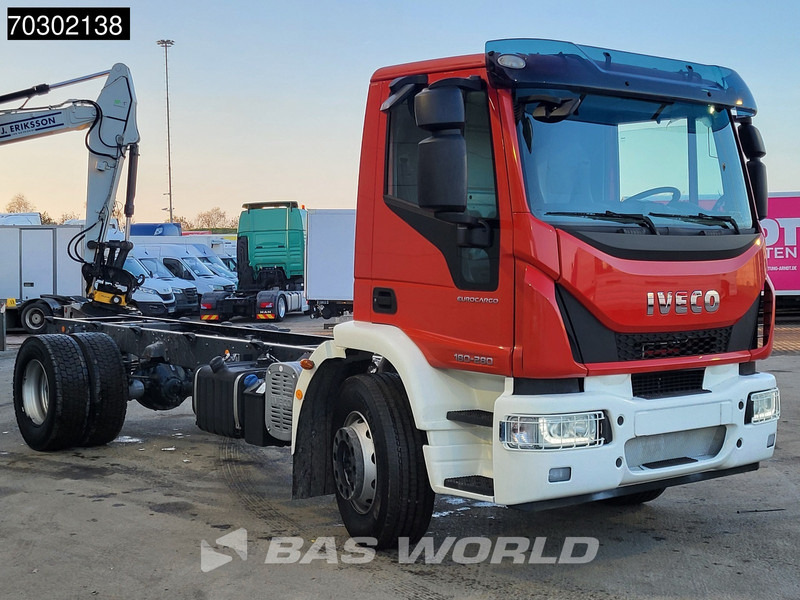 Iveco Eurocargo 180E280 4X2 NEW! 18T chassis 2018 production Euro 6 - Шаси кабина: снимка 3 Iveco Eurocargo 180E280 4X2 NEW! 18T chassis 2018 production Euro 6 - Шаси кабина: снимка 3