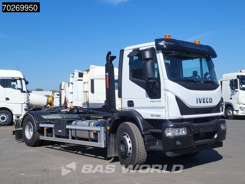 Iveco Eurocargo 180E320 4X2 NEW! 14tons Hiab Multilift ULT14S51 ACC Euro 6 - Мултилифт с кука камион: снимка 3 Iveco Eurocargo 180E320 4X2 NEW! 14tons Hiab Multilift ULT14S51 ACC Euro 6 - Мултилифт с кука камион: снимка 3