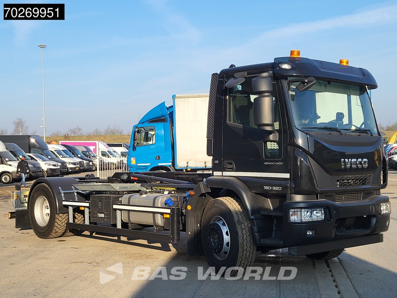 Iveco Eurocargo 180E320 4X2 NEW! 14tons Hiab Multilift ULT14S51 ACC Euro 6 - Мултилифт с кука камион: снимка 5 Iveco Eurocargo 180E320 4X2 NEW! 14tons Hiab Multilift ULT14S51 ACC Euro 6 - Мултилифт с кука камион: снимка 5