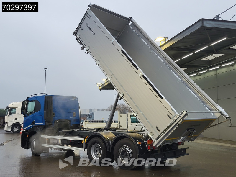 Iveco S-Way 420 6X2 NEW! 17m3 3-way KH kipper Lift+Steering axle Automatic Euro 6 - Самосвал камион: снимка 2 Iveco S-Way 420 6X2 NEW! 17m3 3-way KH kipper Lift+Steering axle Automatic Euro 6 - Самосвал камион: снимка 2