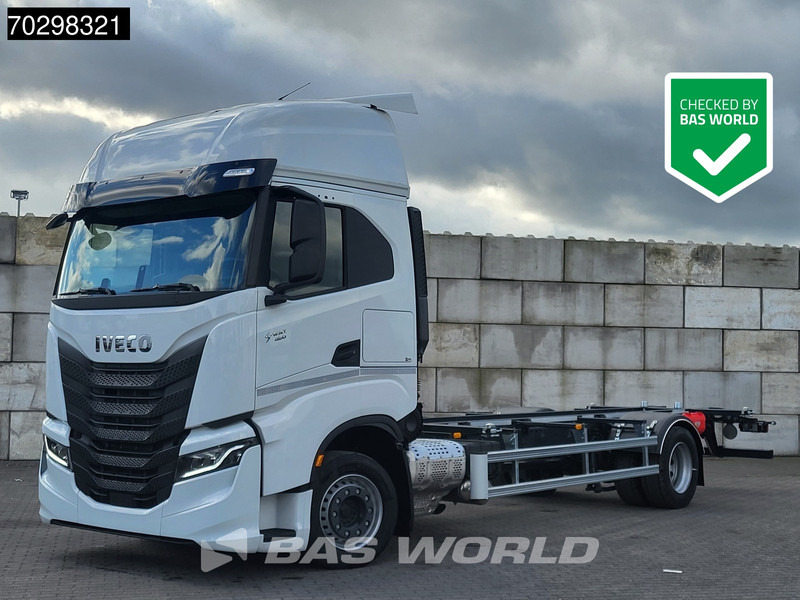 Iveco S-Way 460 4X2 NEW! BDF Navi ACC LED Automatic Euro 6 - Контейнеровоз/ Сменна каросерия камион: снимка 1 Iveco S-Way 460 4X2 NEW! BDF Navi ACC LED Automatic Euro 6 - Контейнеровоз/ Сменна каросерия камион: снимка 1