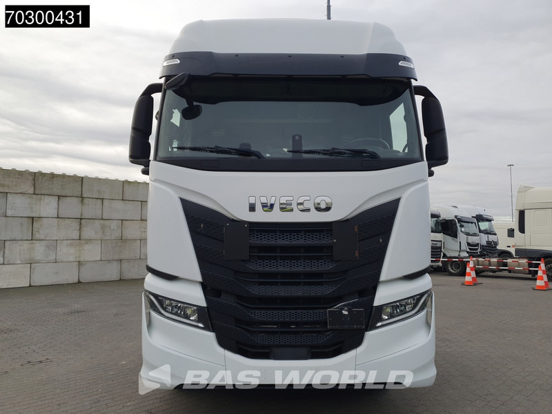 Контейнеровоз/ Сменна каросерия камион Iveco S-Way 510 6X2 Retarder Full Air Lift Axle BDF Euro 6: снимка 8 Контейнеровоз/ Сменна каросерия камион Iveco S-Way 510 6X2 Retarder Full Air Lift Axle BDF Euro 6: снимка 8