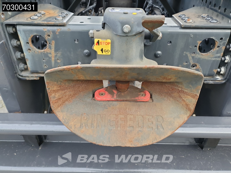 Контейнеровоз/ Сменна каросерия камион Iveco S-Way 510 6X2 Retarder Full Air Lift Axle BDF Euro 6: снимка 15 Контейнеровоз/ Сменна каросерия камион Iveco S-Way 510 6X2 Retarder Full Air Lift Axle BDF Euro 6: снимка 15