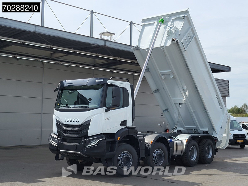 Iveco T-WAY 450 8X4 New! 20m3 Cantoni Tipper Steelsuspension Big-Axle Automatic Euro 6 - Самосвал камион: снимка 2 Iveco T-WAY 450 8X4 New! 20m3 Cantoni Tipper Steelsuspension Big-Axle Automatic Euro 6 - Самосвал камион: снимка 2