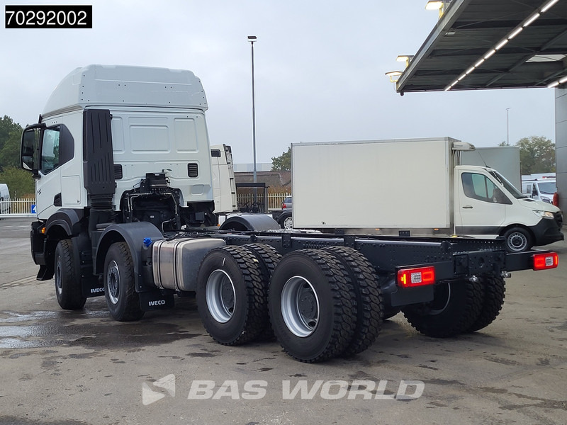 Iveco T-Way 510 8X4 NEW chassis! Retarder Big-Axle Steelsuspension LED Automatic Euro 6 - Шаси кабина: снимка 2 Iveco T-Way 510 8X4 NEW chassis! Retarder Big-Axle Steelsuspension LED Automatic Euro 6 - Шаси кабина: снимка 2