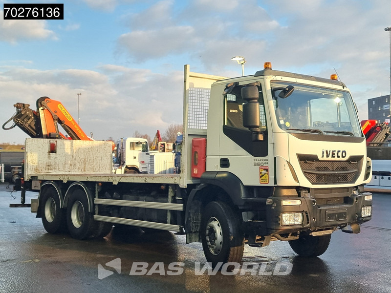 Бордови камион, Камион с кран Iveco Trakker 360 6X4 Palfinger PK 18502 SH D Kran Crane Big axle Euro 6: снимка 9