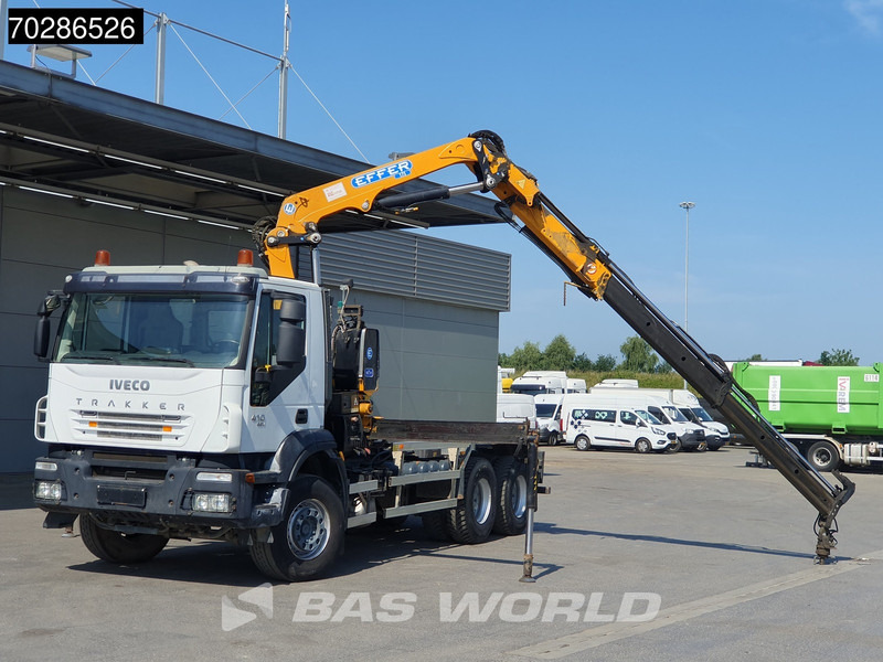 Iveco Trakker 410 6X4 Effer CRANE 175/2S Manual 20 Tonnes EEV - Мултилифт с кука камион, Камион с кран: снимка 5 Iveco Trakker 410 6X4 Effer CRANE 175/2S Manual 20 Tonnes EEV - Мултилифт с кука камион, Камион с кран: снимка 5