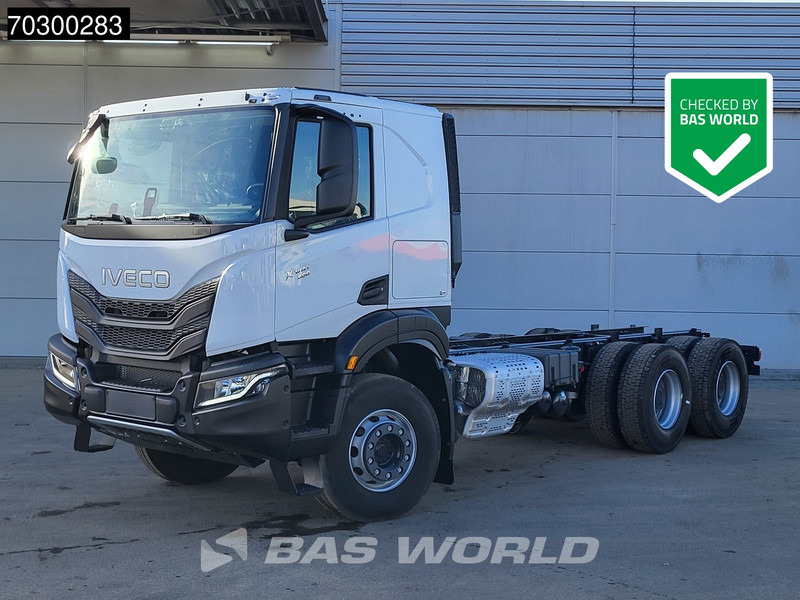 Iveco X-Way 500 X-Way 6X4 NEW 6x4 chassis Sleepercab Rear Air suspension Automatic Euro 6 - Шаси кабина: снимка 1 Iveco X-Way 500 X-Way 6X4 NEW 6x4 chassis Sleepercab Rear Air suspension Automatic Euro 6 - Шаси кабина: снимка 1