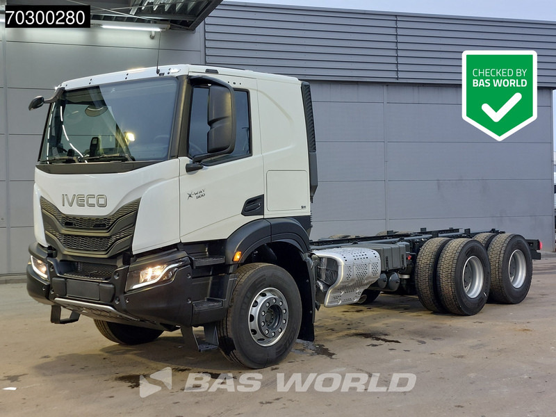 Iveco X-Way 500 X-Way 6X4 NEW 6x4 chassis Sleepercab Rear Air suspension Automatic Euro 6 - Шаси кабина: снимка 1 Iveco X-Way 500 X-Way 6X4 NEW 6x4 chassis Sleepercab Rear Air suspension Automatic Euro 6 - Шаси кабина: снимка 1
