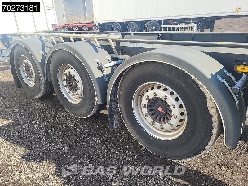 Контейнеровоз/ Сменна каросерия полуремарке Kässbohrer Multi 3 axles: снимка 14