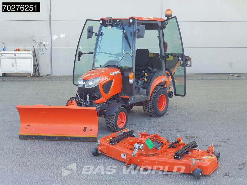 Kubota BX231 D-C C10 4X4 4x4 - INCL ATTACHMENTS - Трактор: снимка 5 Kubota BX231 D-C C10 4X4 4x4 - INCL ATTACHMENTS - Трактор: снимка 5