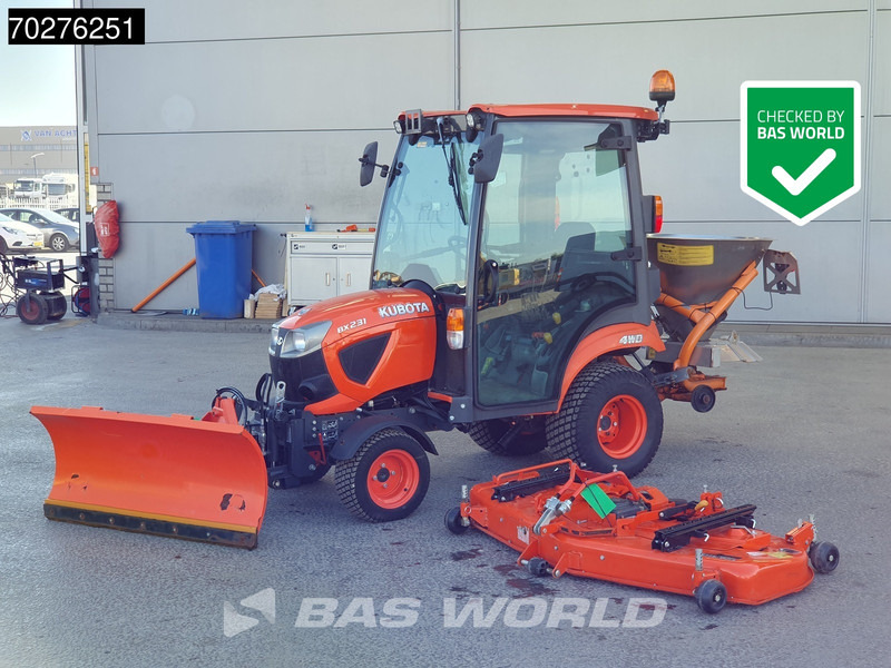 Kubota BX231 D-C C10 4X4 4x4 - INCL ATTACHMENTS - Трактор: снимка 1 Kubota BX231 D-C C10 4X4 4x4 - INCL ATTACHMENTS - Трактор: снимка 1