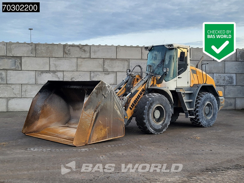 Liebherr L538 High Tip Bucket - Колесен товарач: снимка 1 Liebherr L538 High Tip Bucket - Колесен товарач: снимка 1