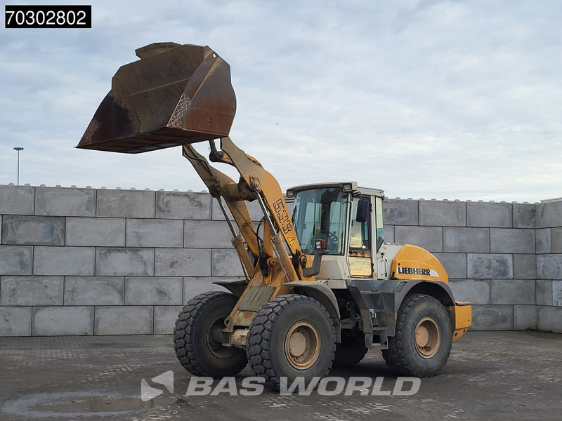 Liebherr L538 L538 - Колесен товарач: снимка 2 Liebherr L538 L538 - Колесен товарач: снимка 2