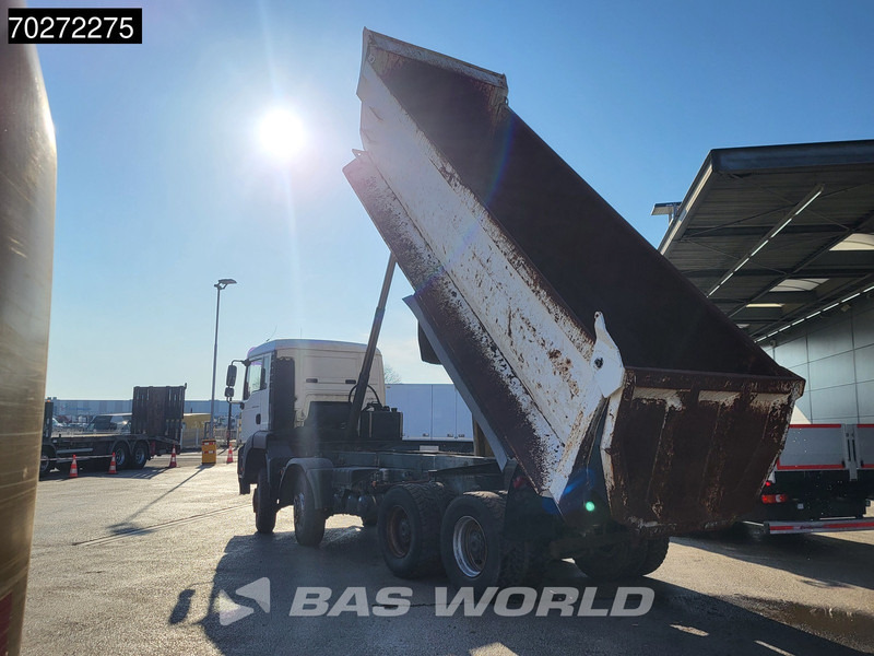 MAN TGA 41.430 8X6 23m3 Manual Big-Axle Steel suspension Euro 3 - Самосвал камион: снимка 2 MAN TGA 41.430 8X6 23m3 Manual Big-Axle Steel suspension Euro 3 - Самосвал камион: снимка 2