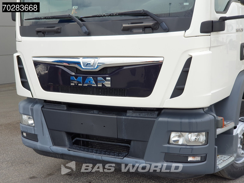 Рефрижератор камион MAN TGM 15.250 4X2 Carrier Supra 850 Cooler Tailgate Euro 6: снимка 8