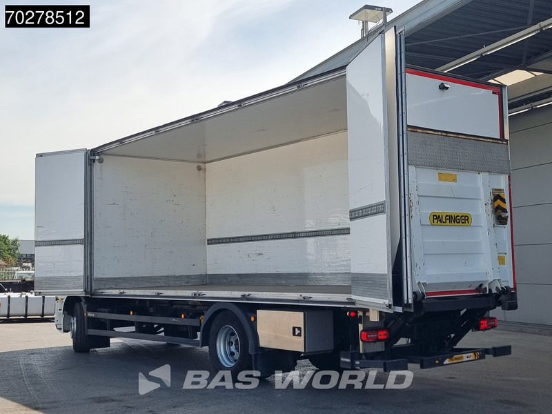 MAN TGM 18.290 4X2 19tonner Automatic Ladebordwand LED Navi Euro 6 - Камион фургон: снимка 3 MAN TGM 18.290 4X2 19tonner Automatic Ladebordwand LED Navi Euro 6 - Камион фургон: снимка 3