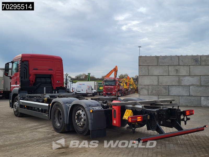 MAN TGS 26.320 TGS 6X2 ADR BDF Lift + Steering Axle Euro 6 - Контейнеровоз/ Сменна каросерия камион: снимка 2 MAN TGS 26.320 TGS 6X2 ADR BDF Lift + Steering Axle Euro 6 - Контейнеровоз/ Сменна каросерия камион: снимка 2