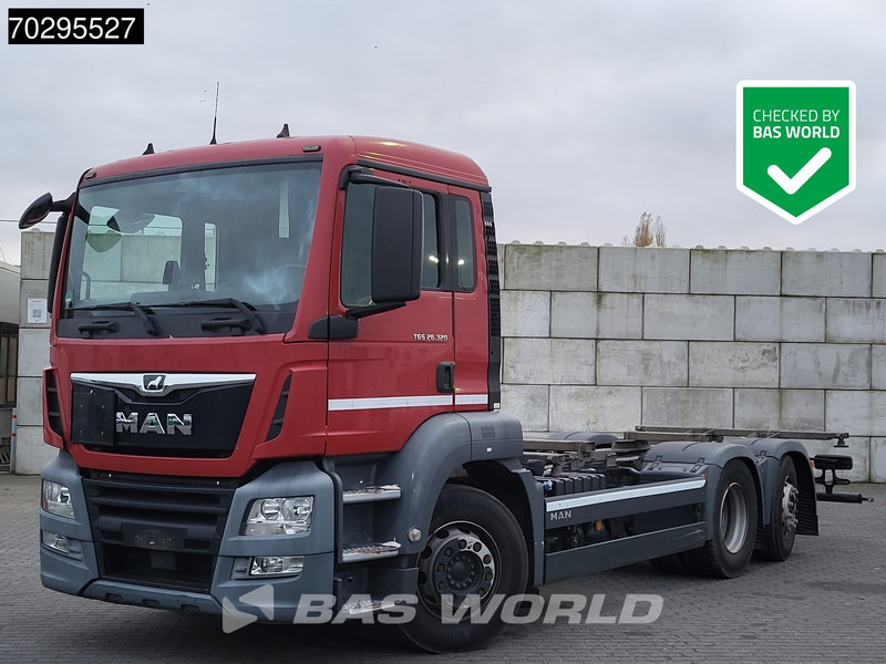 MAN TGS 26.320 TGS 6X2 ADR BDF Lift + Steering Axle Euro 6 - Контейнеровоз/ Сменна каросерия камион: снимка 1 MAN TGS 26.320 TGS 6X2 ADR BDF Lift + Steering Axle Euro 6 - Контейнеровоз/ Сменна каросерия камион: снимка 1