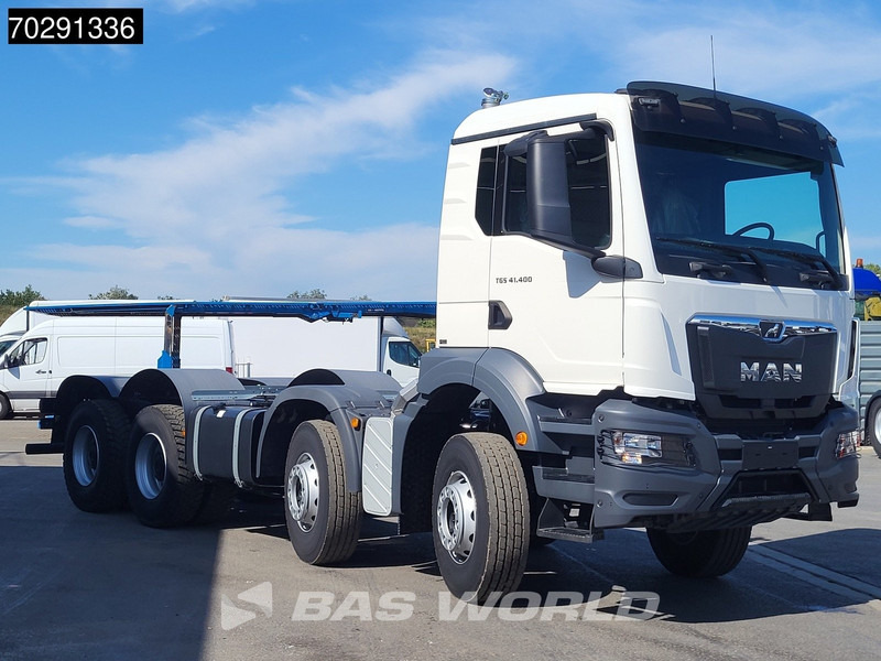 MAN TGS 41.400 8X4 New! Steelsuspension Big-Axle Manual Euro 2 - Шаси кабина: снимка 3 MAN TGS 41.400 8X4 New! Steelsuspension Big-Axle Manual Euro 2 - Шаси кабина: снимка 3