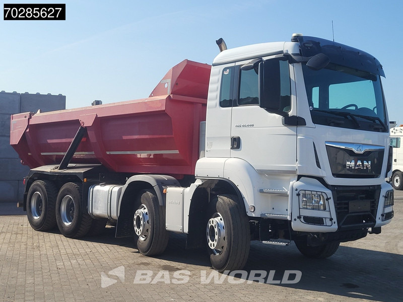 MAN TGS 41.440 8X4 15m3 Retarder Big-Axle Steelsuspension Euro 6 - Самосвал камион: снимка 3 MAN TGS 41.440 8X4 15m3 Retarder Big-Axle Steelsuspension Euro 6 - Самосвал камион: снимка 3