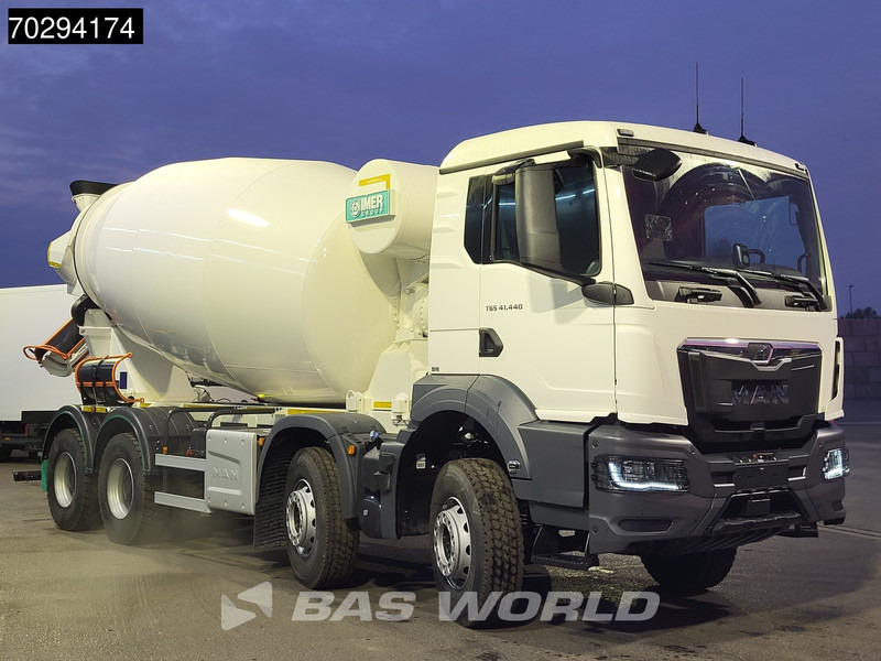 MAN TGS 41.440 8X4 NEW! 12m3 Imer Mixer Steelsuspension Big-Axle Automatic Euro 6 - Бетоновоз: снимка 3 MAN TGS 41.440 8X4 NEW! 12m3 Imer Mixer Steelsuspension Big-Axle Automatic Euro 6 - Бетоновоз: снимка 3
