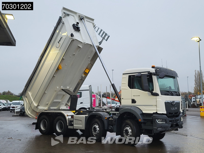 MAN TGS 41.440 8X4 NEW! 20m3 KH Kipper Steelsuspension Big-Axle Automatic Euro 6 - Самосвал камион: снимка 3 MAN TGS 41.440 8X4 NEW! 20m3 KH Kipper Steelsuspension Big-Axle Automatic Euro 6 - Самосвал камион: снимка 3