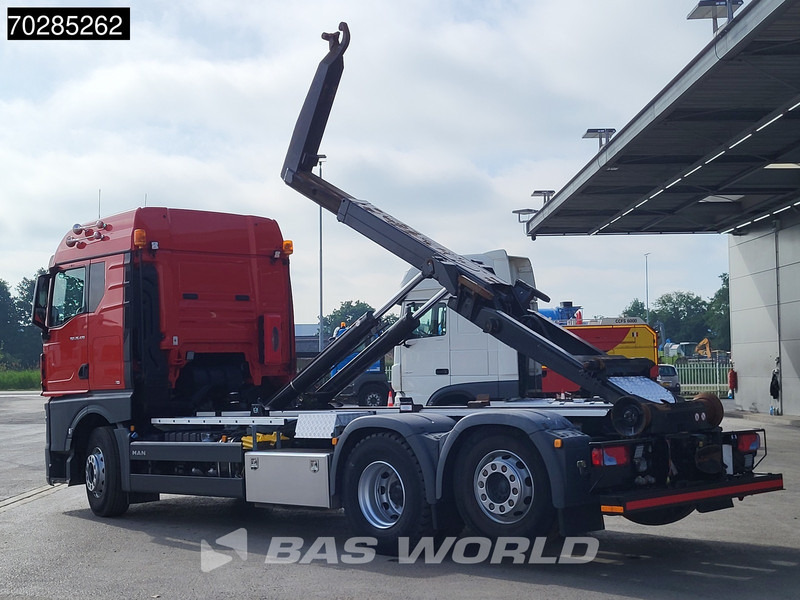 MAN TGX 26.470 TGX 6X2 VDL S-21-6200 ADR Retarder Lift+Lenkachse ACC Euro 6 - Мултилифт с кука камион: снимка 2 MAN TGX 26.470 TGX 6X2 VDL S-21-6200 ADR Retarder Lift+Lenkachse ACC Euro 6 - Мултилифт с кука камион: снимка 2