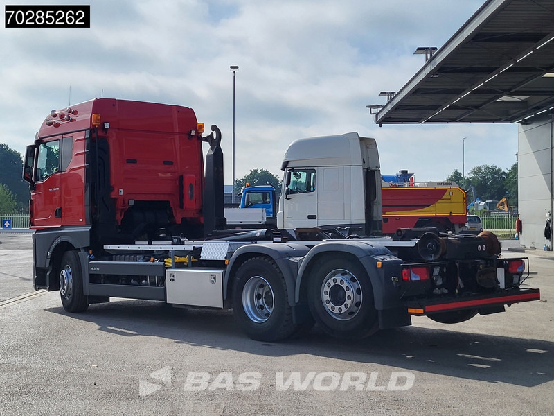 MAN TGX 26.470 TGX 6X2 VDL S-21-6200 ADR Retarder Lift+Lenkachse ACC Euro 6 - Мултилифт с кука камион: снимка 5 MAN TGX 26.470 TGX 6X2 VDL S-21-6200 ADR Retarder Lift+Lenkachse ACC Euro 6 - Мултилифт с кука камион: снимка 5