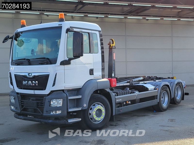 MAN TGX 28.460 6X2 MARREL AL20 S56 Hooklift Liftaxle Automatic Euro 6 - Мултилифт с кука камион: снимка 3 MAN TGX 28.460 6X2 MARREL AL20 S56 Hooklift Liftaxle Automatic Euro 6 - Мултилифт с кука камион: снимка 3