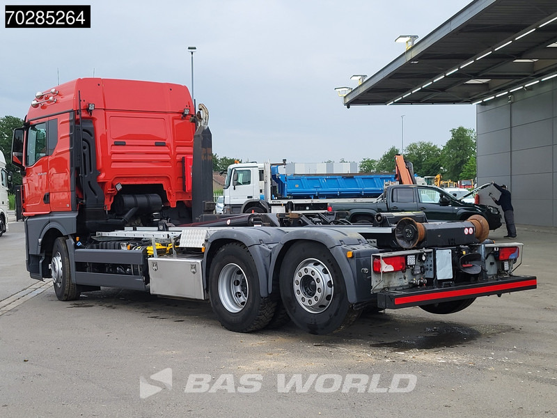 MAN TGX26.470 TGX 6X2 21 Tonnes VDL hooklift ADR Retarder Lift+Lenkachse ACC Navi Euro 6 - Мултилифт с кука камион: снимка 5 MAN TGX26.470 TGX 6X2 21 Tonnes VDL hooklift ADR Retarder Lift+Lenkachse ACC Navi Euro 6 - Мултилифт с кука камион: снимка 5