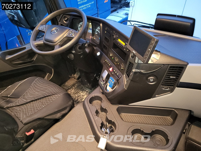 Лизинг на Mercedes-Benz Actros 1827 4X2 2.000kg Ladebordwand Automatic Xenon ClassicSpace Euro 6 Mercedes-Benz Actros 1827 4X2 2.000kg Ladebordwand Automatic Xenon ClassicSpace Euro 6: снимка 14