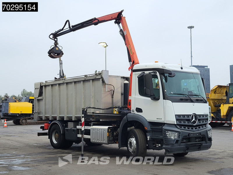 Mercedes-Benz Actros 1833 4X2 Palfinger PK7.501 SLD Kran Crane 17m3 tipper Big-Axle Euro 6 - Самосвал камион, Камион с кран: снимка 3 Mercedes-Benz Actros 1833 4X2 Palfinger PK7.501 SLD Kran Crane 17m3 tipper Big-Axle Euro 6 - Самосвал камион, Камион с кран: снимка 3