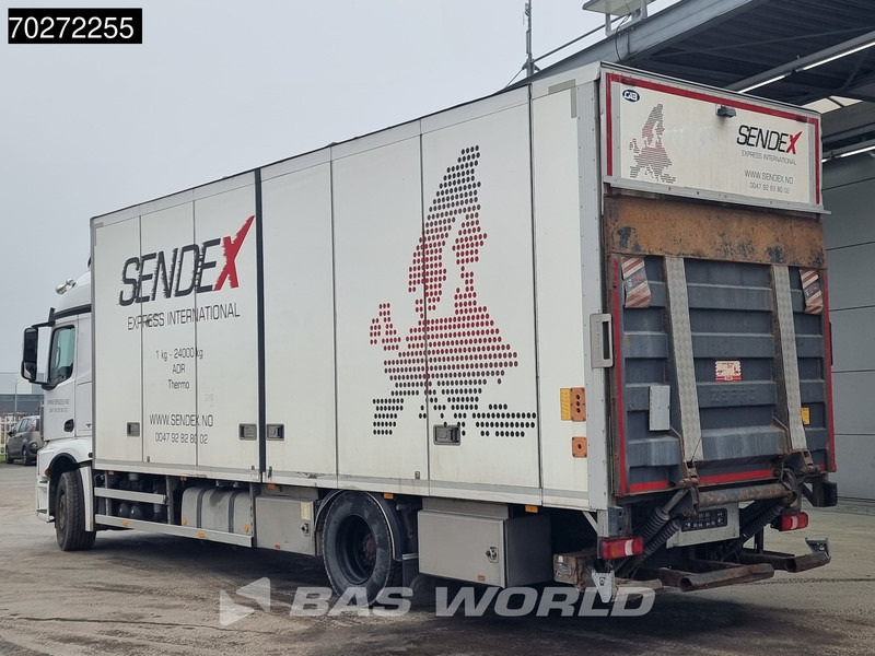 Mercedes-Benz Actros 2036 4X2 19.5tonner 2000kg Ladebordwand Xenon StreamSpace Euro 6 - Рефрижератор камион: снимка 2 Mercedes-Benz Actros 2036 4X2 19.5tonner 2000kg Ladebordwand Xenon StreamSpace Euro 6 - Рефрижератор камион: снимка 2