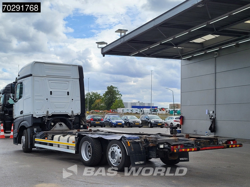 Mercedes-Benz Actros 2542 Actros 6X2 BigSpace Standklima Euro 6 - Контейнеровоз/ Сменна каросерия камион: снимка 2 Mercedes-Benz Actros 2542 Actros 6X2 BigSpace Standklima Euro 6 - Контейнеровоз/ Сменна каросерия камион: снимка 2