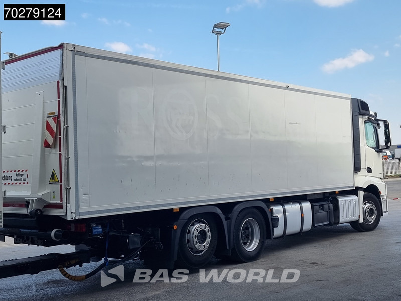 Mercedes-Benz Actros 2543 6X2 Lift+steering Axle Retarder ACC Navi Ladebordwand Euro 6 - Рефрижератор камион: снимка 5 Mercedes-Benz Actros 2543 6X2 Lift+steering Axle Retarder ACC Navi Ladebordwand Euro 6 - Рефрижератор камион: снимка 5