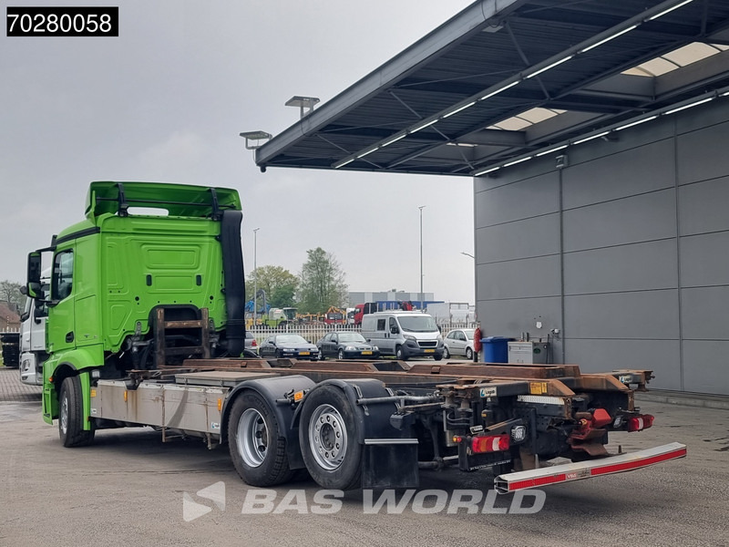 Mercedes-Benz Actros 2545 6X2 Hydraulic Liftable BDF system Lift+steering axle ADR Euro 6 - Контейнеровоз/ Сменна каросерия камион: снимка 2 Mercedes-Benz Actros 2545 6X2 Hydraulic Liftable BDF system Lift+steering axle ADR Euro 6 - Контейнеровоз/ Сменна каросерия камион: снимка 2