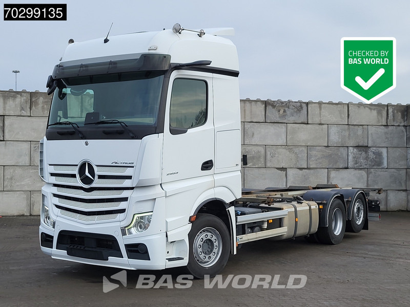 Mercedes-Benz Actros 2553 Actros 6X2 Full Air Retarder Lift Axle Euro 6 - Контейнеровоз/ Сменна каросерия камион: снимка 1 Mercedes-Benz Actros 2553 Actros 6X2 Full Air Retarder Lift Axle Euro 6 - Контейнеровоз/ Сменна каросерия камион: снимка 1