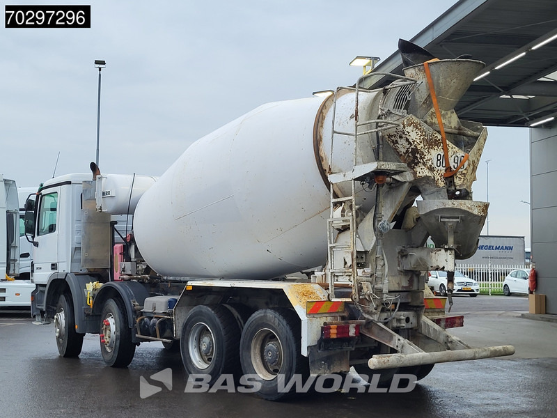 Mercedes-Benz Actros 3236 8X4 9m3 Liebherr Mixer Big-Axle Steelsuspension 3-Pedals Euro 3 - Бетоновоз: снимка 2 Mercedes-Benz Actros 3236 8X4 9m3 Liebherr Mixer Big-Axle Steelsuspension 3-Pedals Euro 3 - Бетоновоз: снимка 2