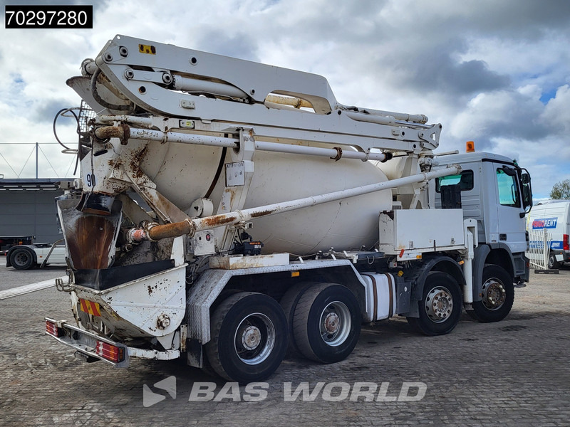 Mercedes-Benz Actros 3241 8X4 7m3 Putzmeister TMM 21-3 Retarder Big-Axle 3-Pedals Steelsuspension Euro 4 - Бетоновоз: снимка 5 Mercedes-Benz Actros 3241 8X4 7m3 Putzmeister TMM 21-3 Retarder Big-Axle 3-Pedals Steelsuspension Euro 4 - Бетоновоз: снимка 5