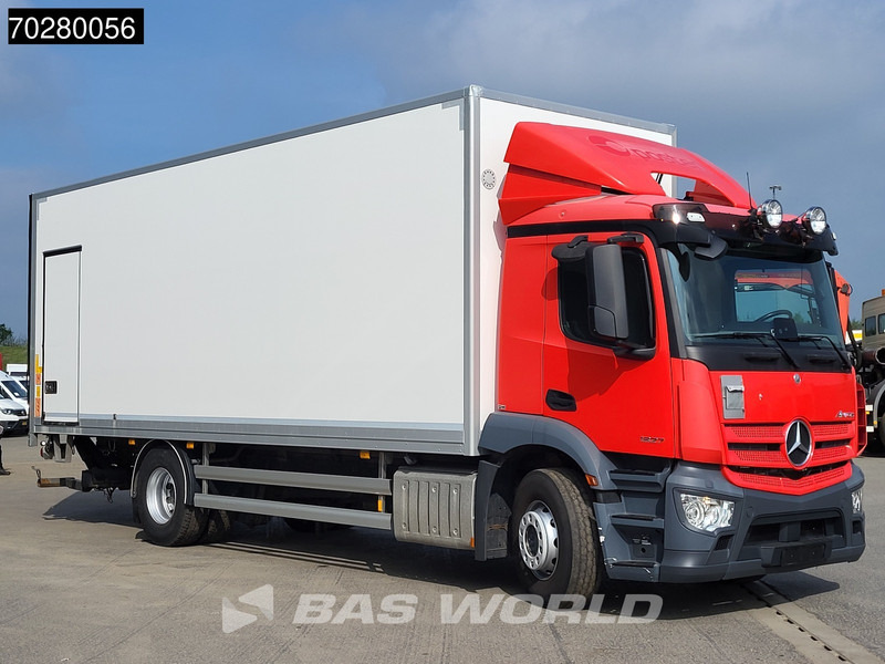 Mercedes-Benz Antos 1827 4X2 19tonner 2000kg Ladebordwand Automatic Euro 6 - Камион фургон: снимка 3 Mercedes-Benz Antos 1827 4X2 19tonner 2000kg Ladebordwand Automatic Euro 6 - Камион фургон: снимка 3