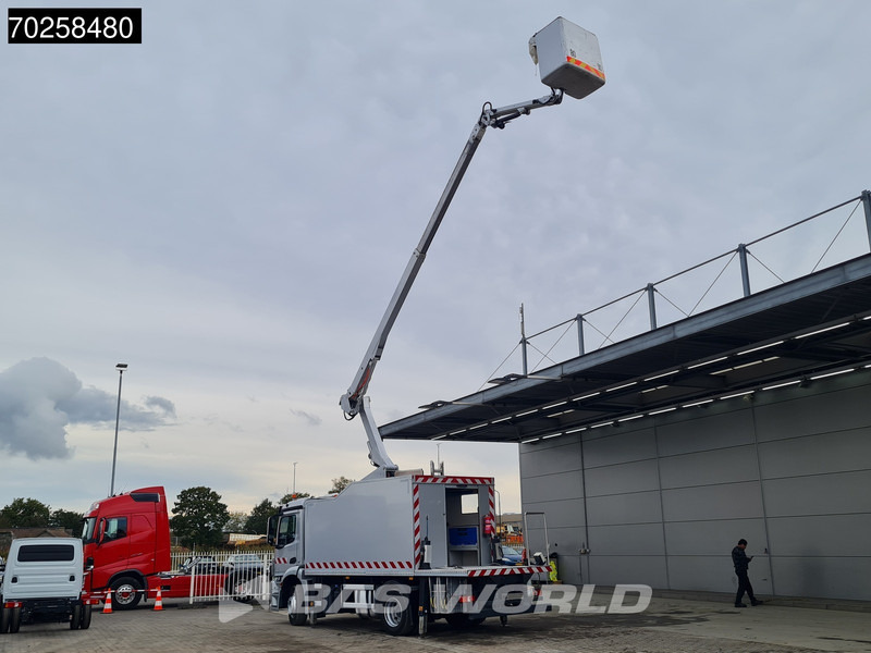 Mercedes-Benz Antos 1830 4X2 Hubarbeitsbühne 14.70m Time France VST 248 NF Navi Euro 6 - Камион с кран: снимка 2 Mercedes-Benz Antos 1830 4X2 Hubarbeitsbühne 14.70m Time France VST 248 NF Navi Euro 6 - Камион с кран: снимка 2