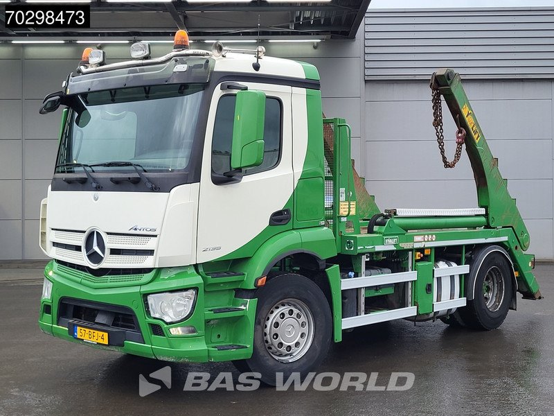 Mercedes-Benz Antos 2135 4X2 NL-Truck 14Ton HYVALIFT Automatic Euro 6 - Мултилифт за контейнери камион: снимка 3 Mercedes-Benz Antos 2135 4X2 NL-Truck 14Ton HYVALIFT Automatic Euro 6 - Мултилифт за контейнери камион: снимка 3