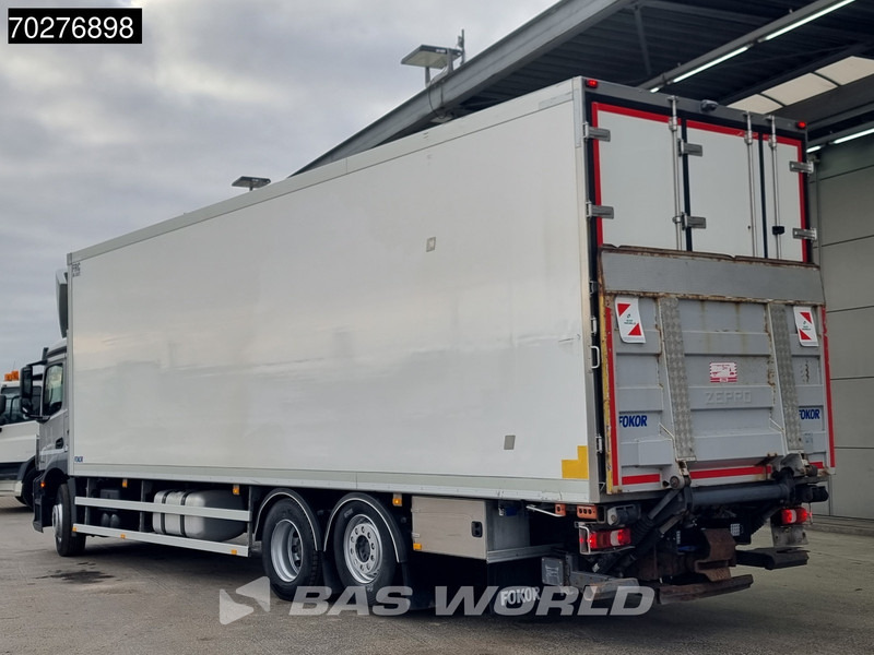 Mercedes-Benz Antos 2746 6X2 Carrier Supra 1250 Silent Mt ladebordwand Lift+Lenkachse Euro 6 - Рефрижератор камион: снимка 2 Mercedes-Benz Antos 2746 6X2 Carrier Supra 1250 Silent Mt ladebordwand Lift+Lenkachse Euro 6 - Рефрижератор камион: снимка 2